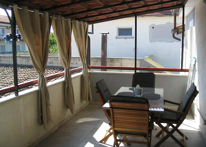 Dady With A Large Covered Terrace 3*